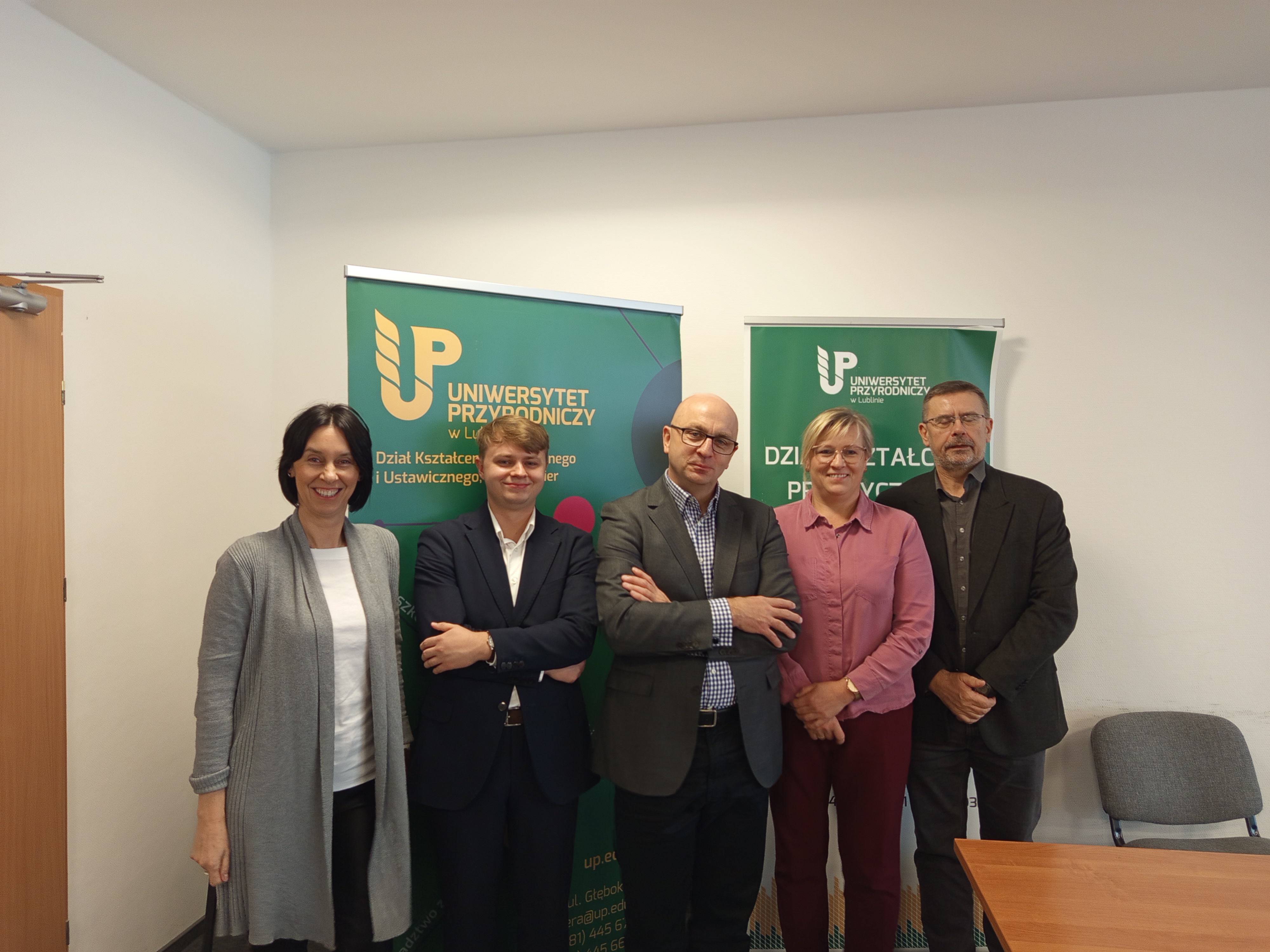 IMG_20251119_124114.jpg (2,34 MB)