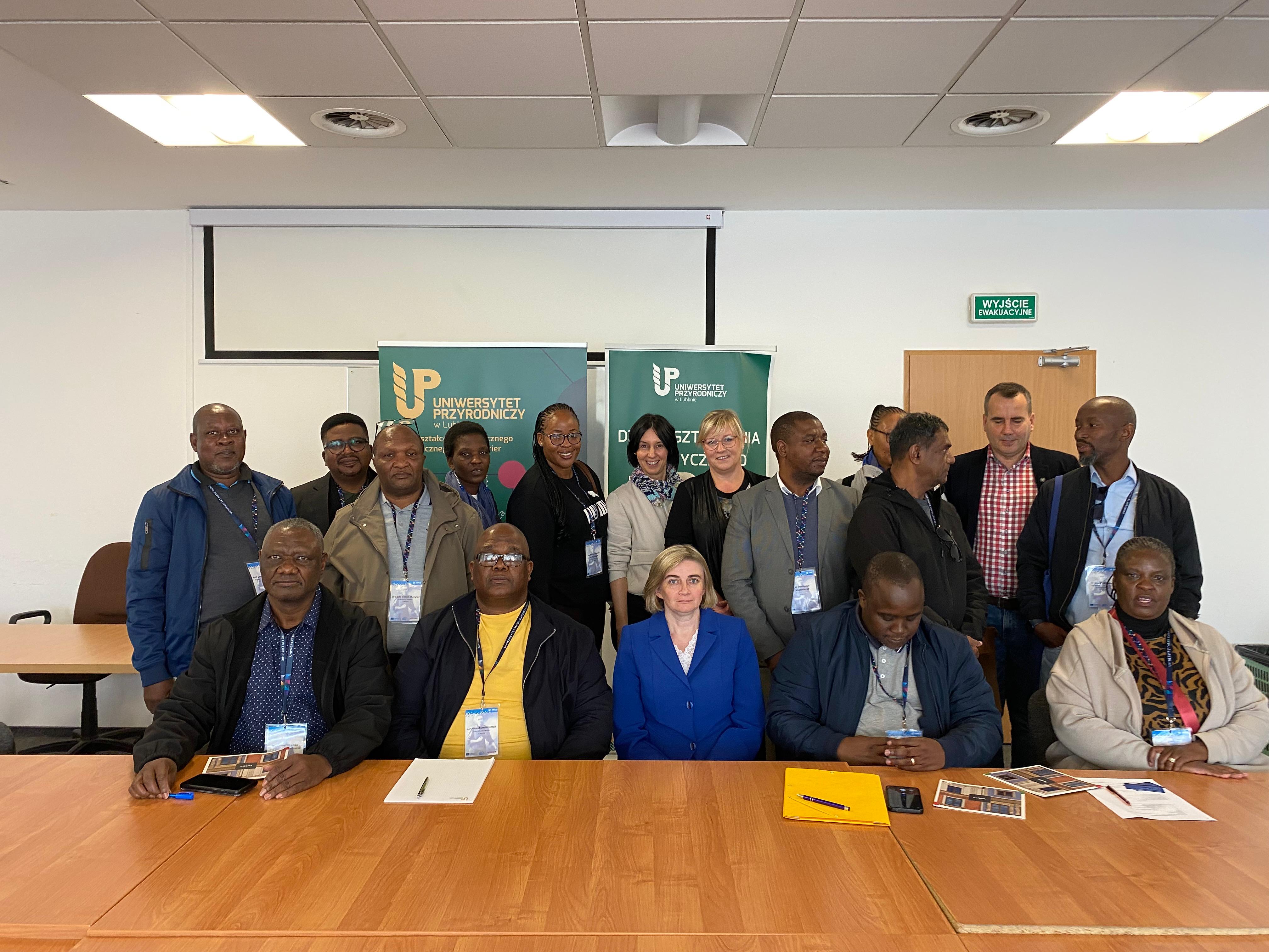 Agryka_2.jpg (1,08 MB)